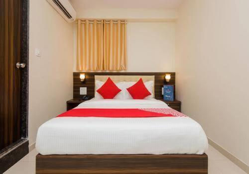 Hotel Amfahh Мумбай Екстериор снимка